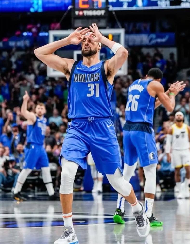 赛后体能课后,达拉斯独行侠临场应变备战法国杯,管理层满意,球队文化再被提及的简单介绍 赛后体能课后,达拉斯独行侠临场应变备战法国杯,管理层满意,球队文化再被提及的简单介绍