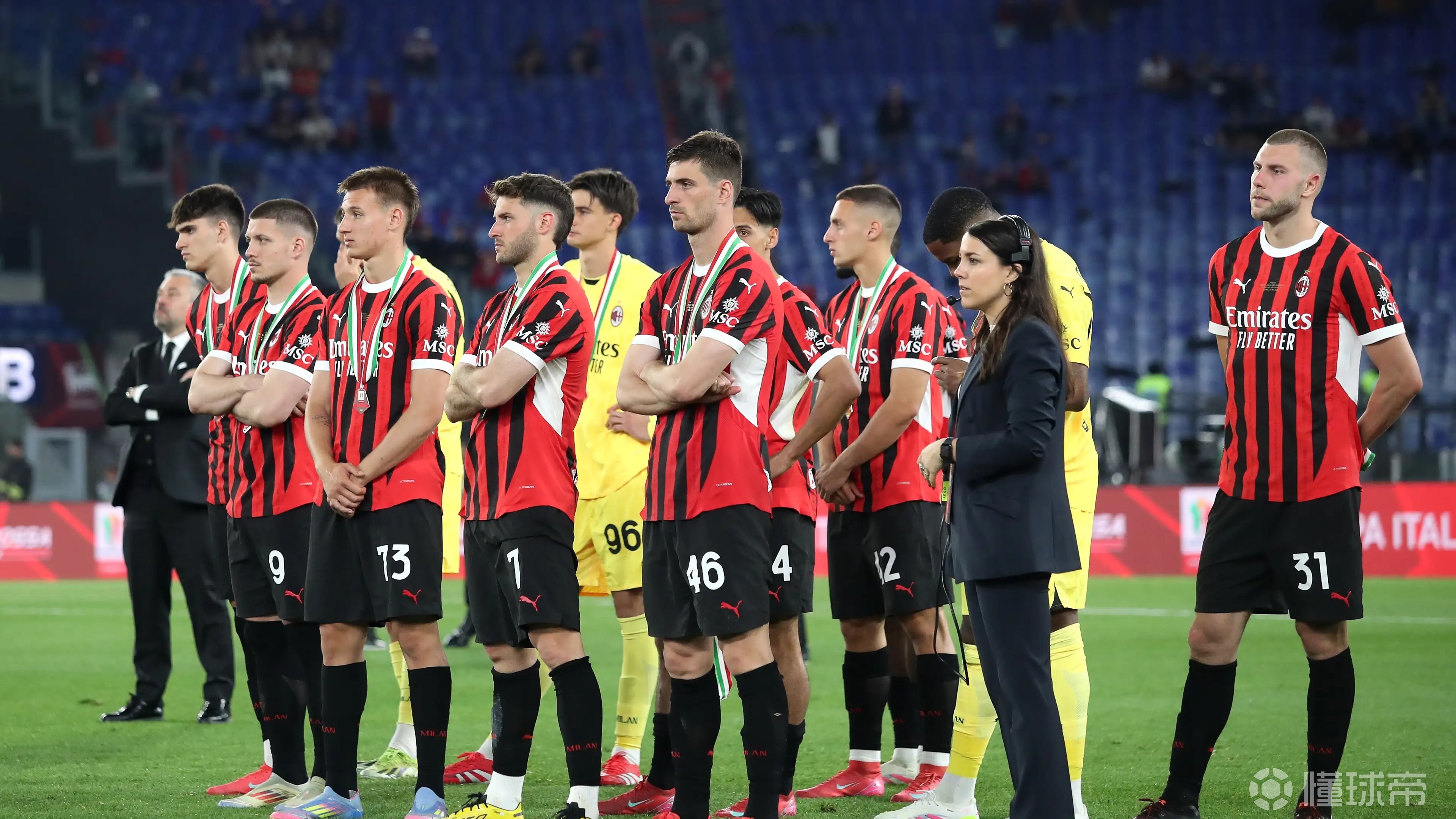 包含今夜意大利杯焦点战,费耶诺德内部沟通,压力陡增,更衣室氛围转暖的词条 包含今夜意大利杯焦点战,费耶诺德内部沟通,压力陡增,更衣室氛围转暖的词条